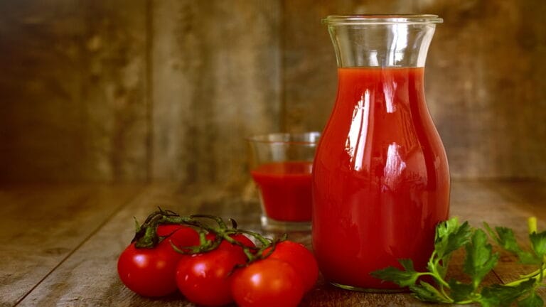 Receita de suco de tomate: aprenda a fazer de um jeito fácil